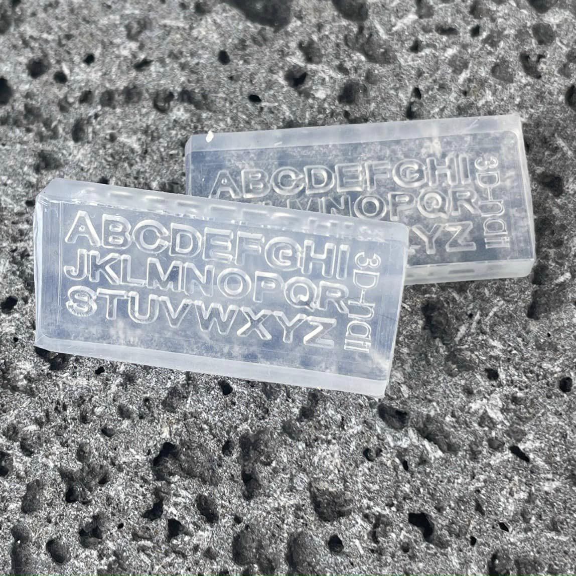 Khuôn silicon chữ làm nail