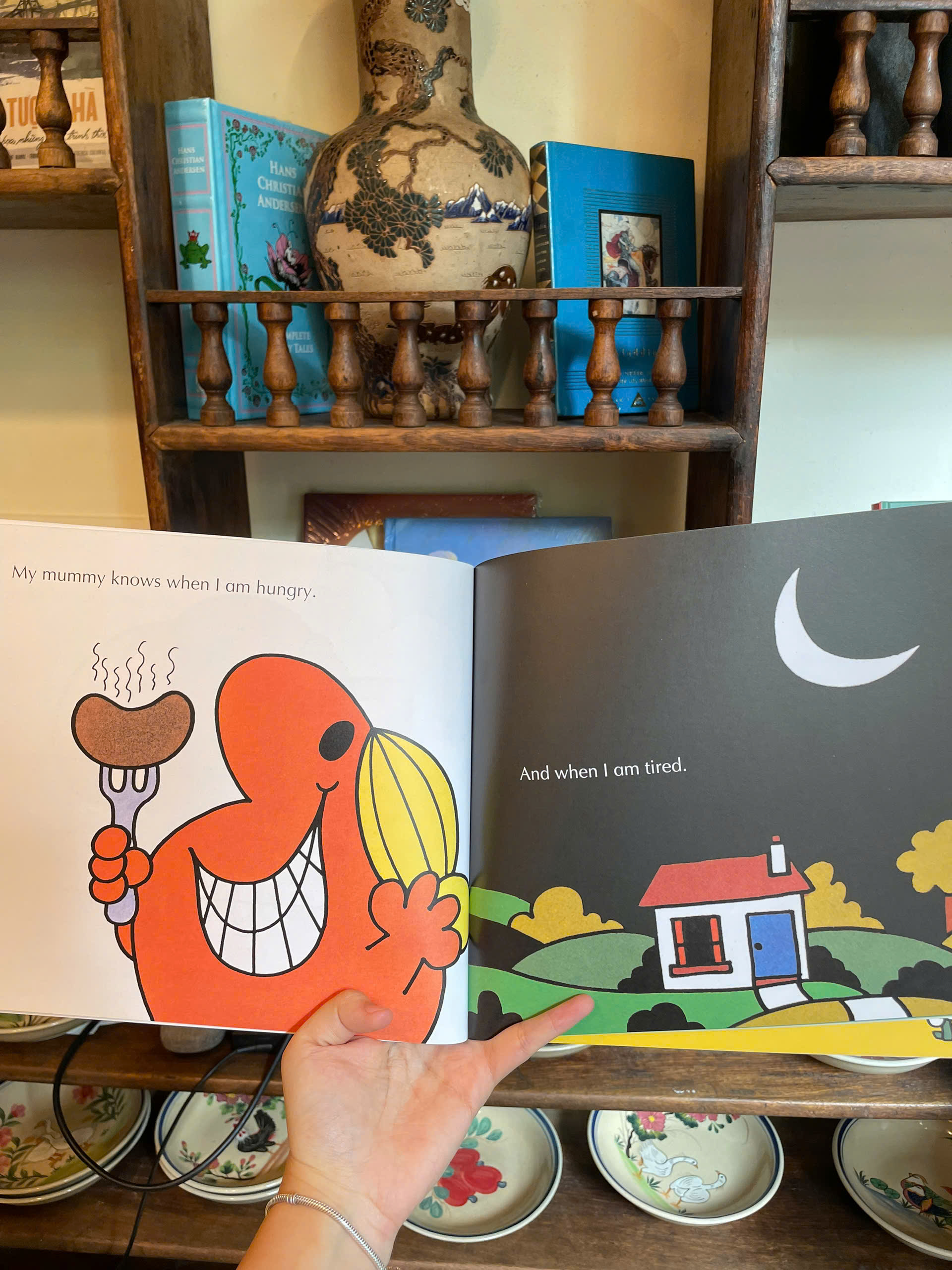 Sách - Mr. Men Little Miss: My Mummy by Roger Hargreaves - Children Picture Story book in English