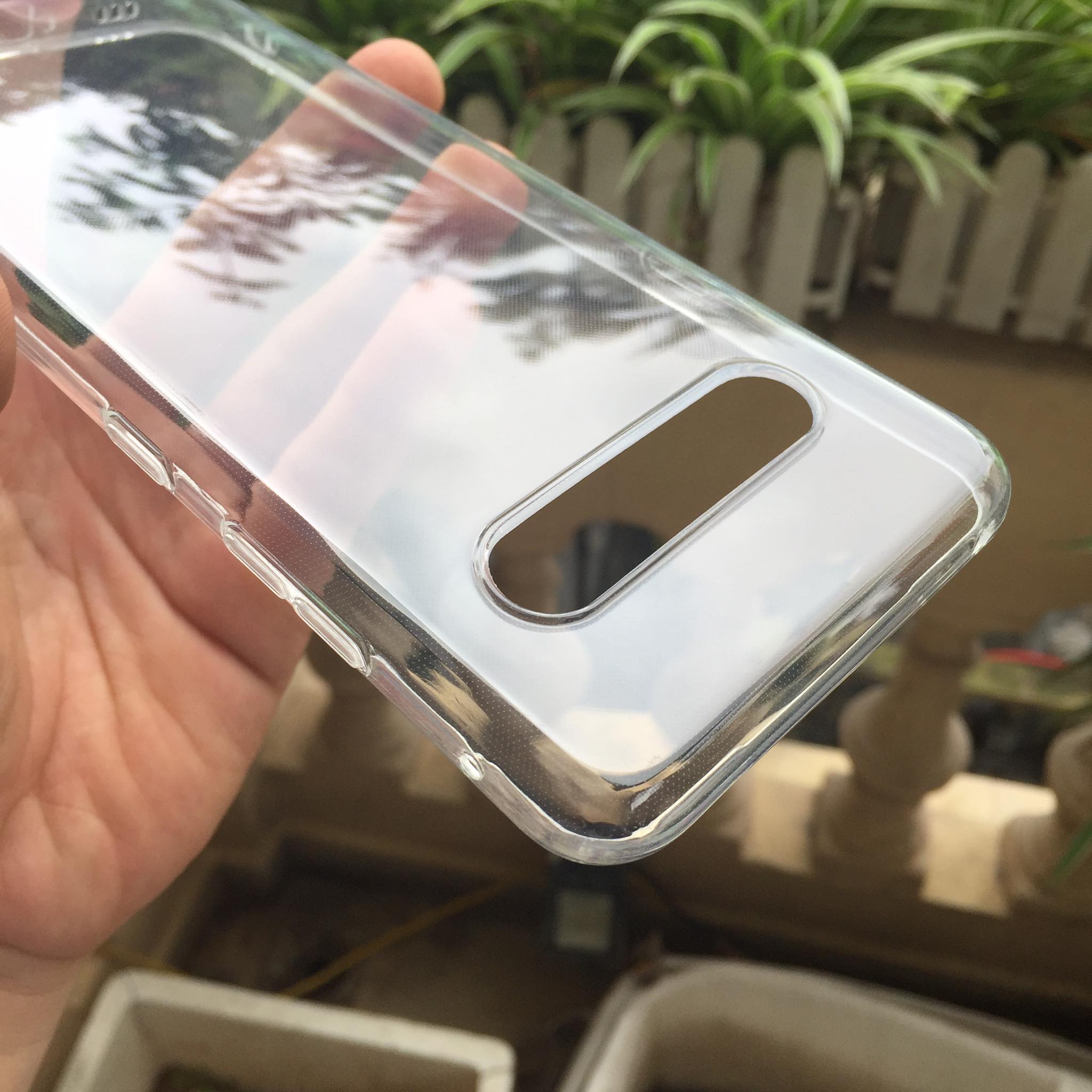 Ốp lưng silicon Gor cho LG V60 siêu mỏng, có gờ cao bảo vệ camera- Hàng nhập khẩu