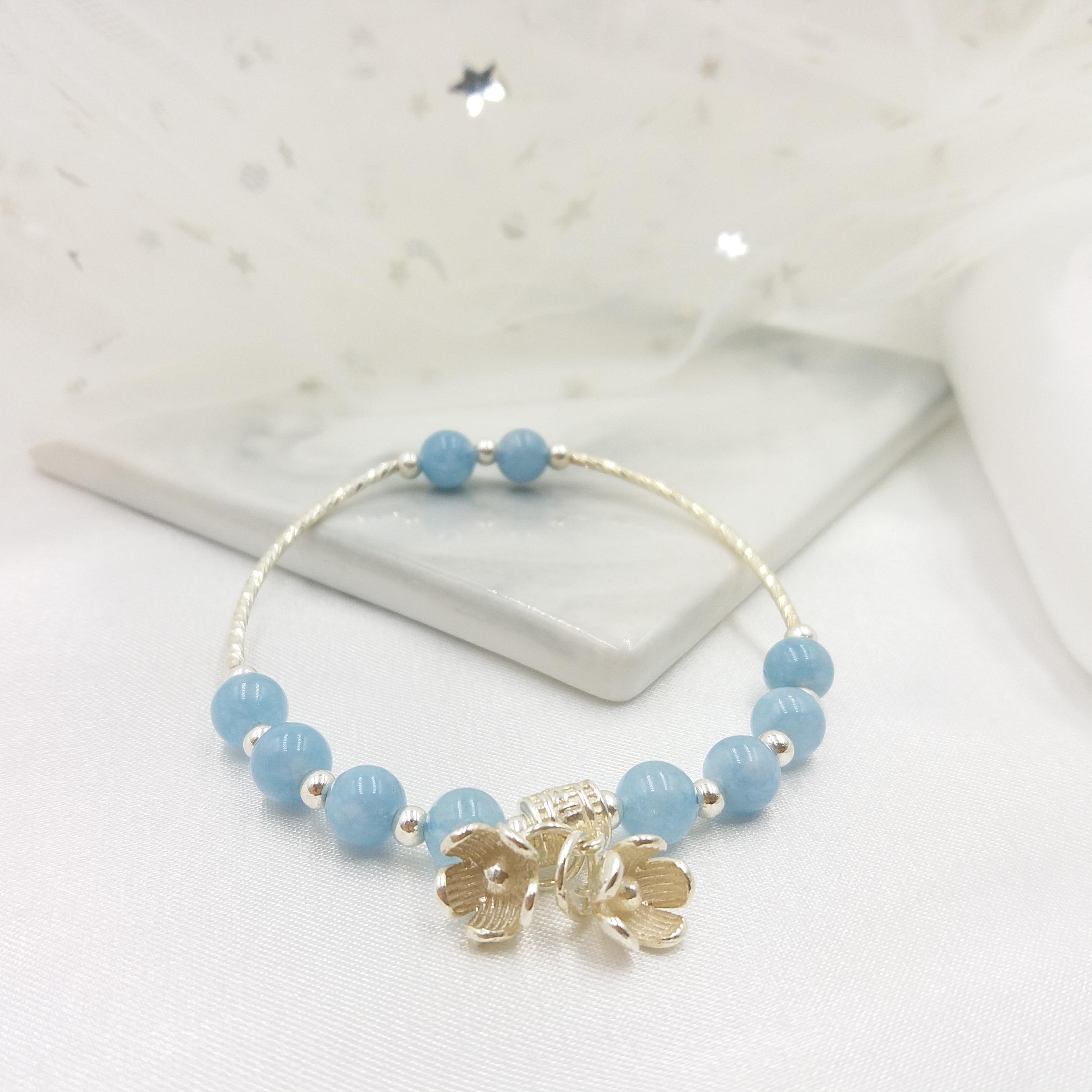 Vòng Tay Thập Lý Đào Hoa Đá Aquamarine Phối Charm Bạc 925