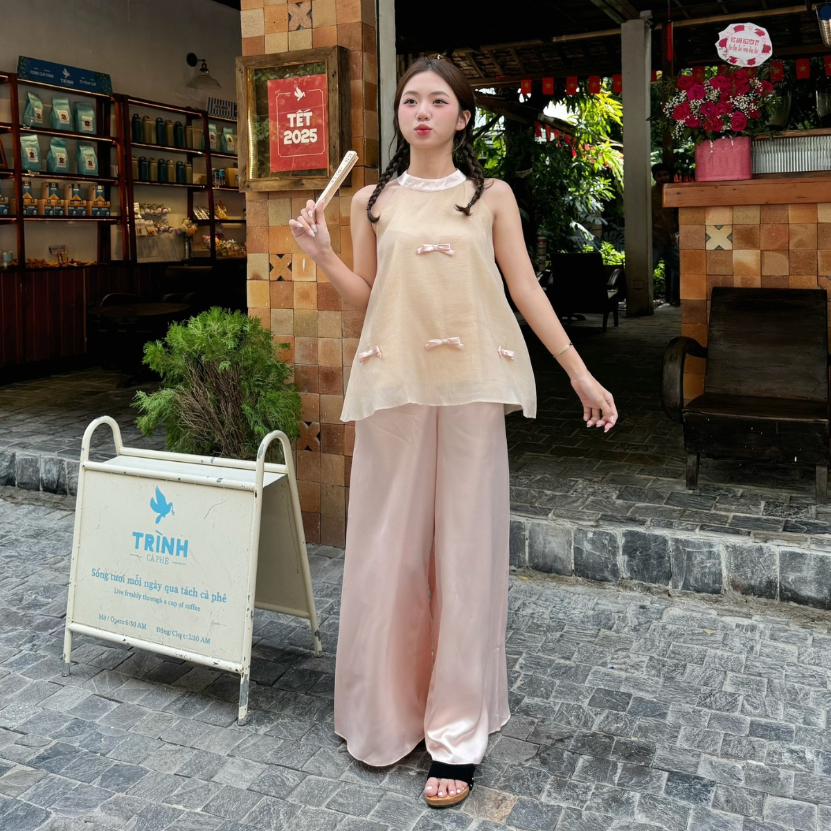 Yếm cách tân nữ chất liệu 2 lớp tơ lụa thiết kế dáng suông phối nơ trẻ trung An Nhiên Miều Est.2013