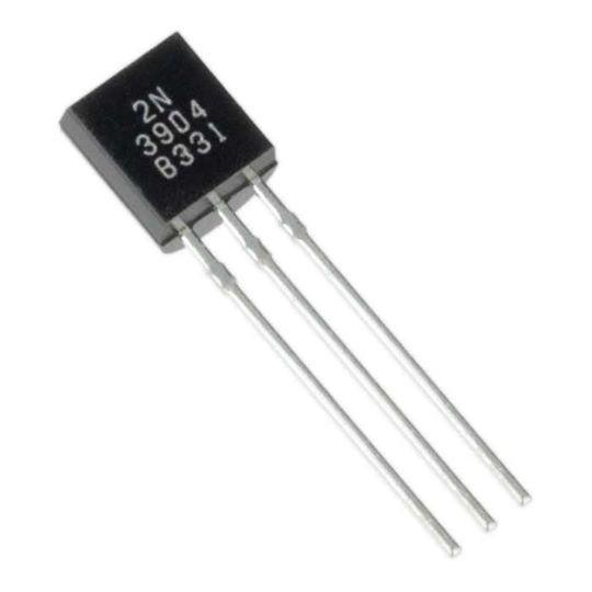 50 con Transistor 2N3904