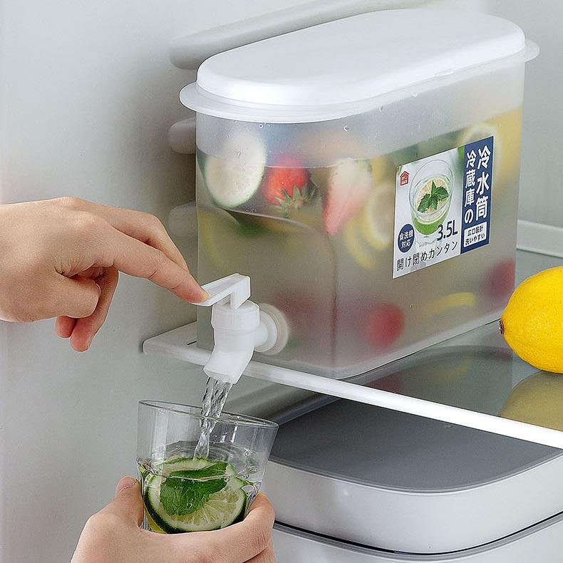 Bình Đựng Nước Để Tủ Lạnh Cỡ Lớn Dung Tích 3.5L Bằng Nhựa Cao Cấp