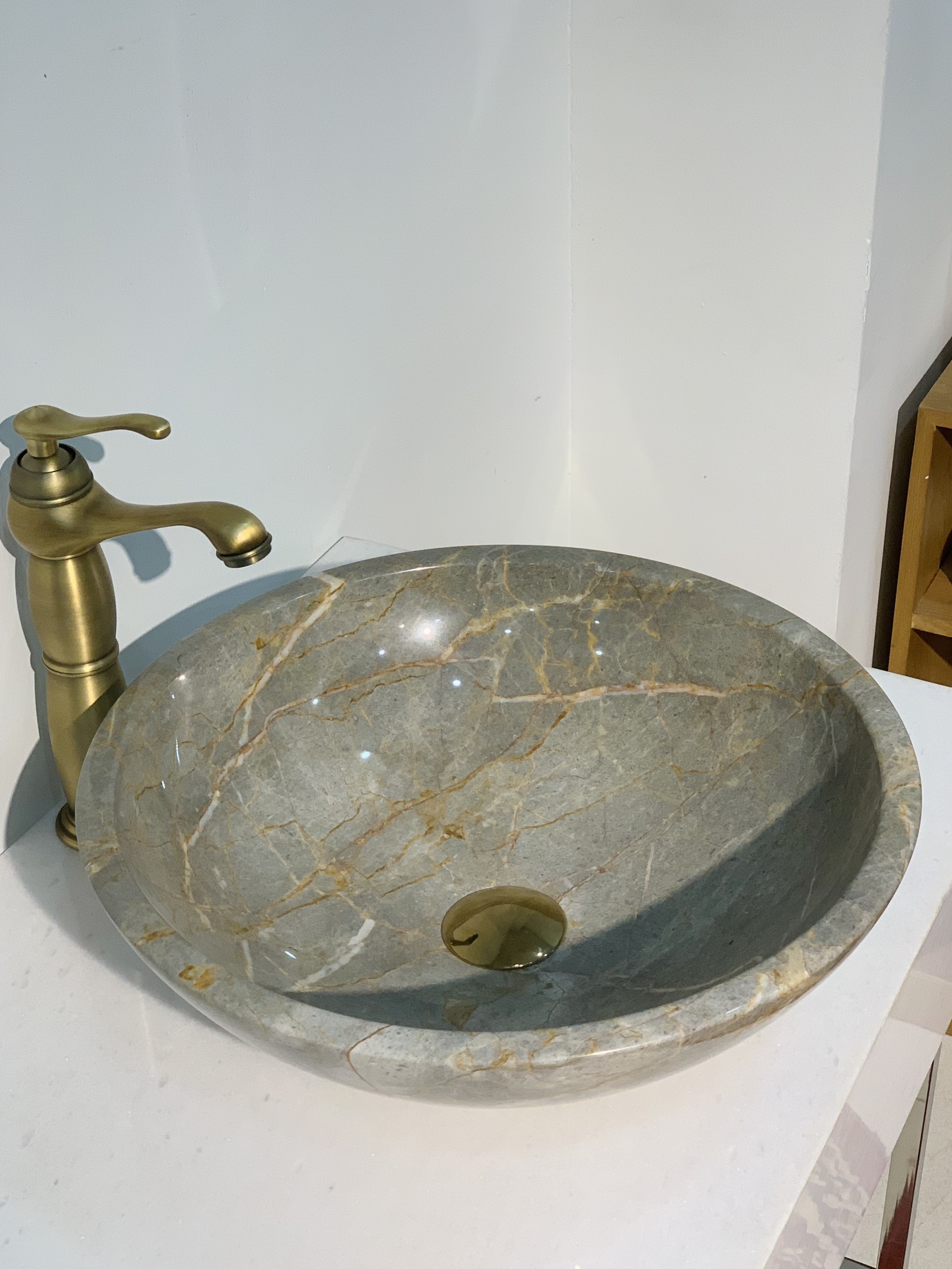 LAVABO ĐÁ TỰ NHIÊN - TRÒN MỎNG - DK30