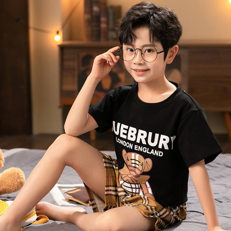 Set bộ quần áo trẻ em mẫu BBR dành cho bé gái 18-45kg. MA02