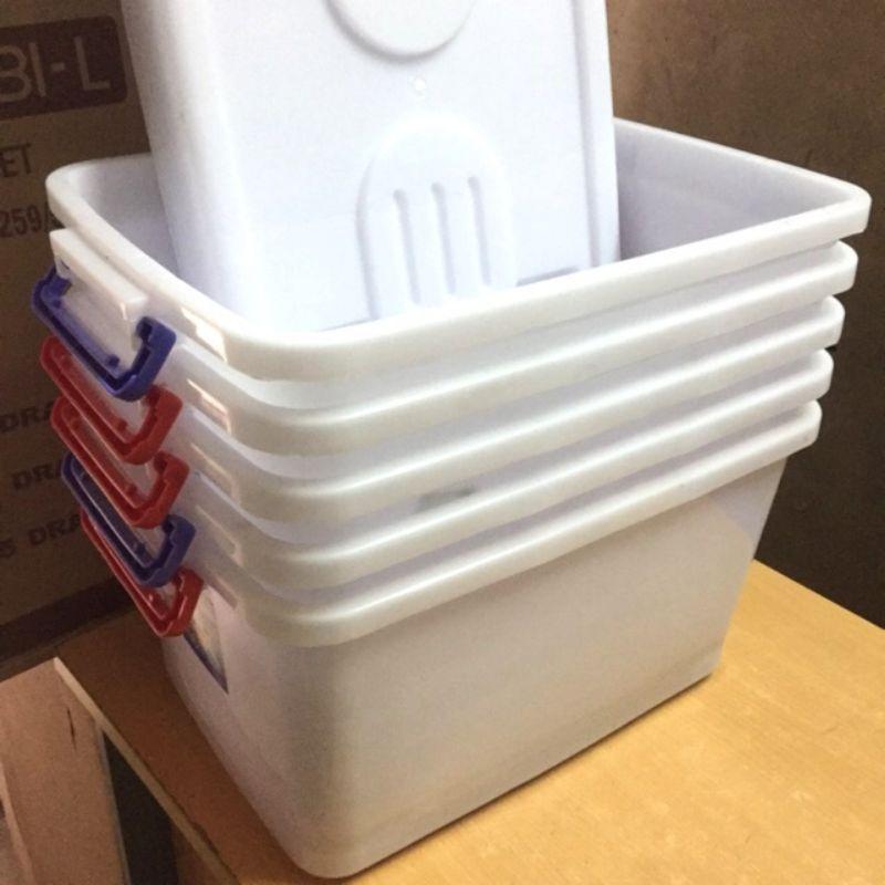 Thùng nhựa 30l có bánh xe