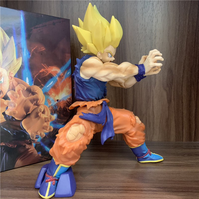 Mô Hình Dragon Ball Nhân Vật Son Goku Tung Chưởng Kamejoko - Cao 15cm
