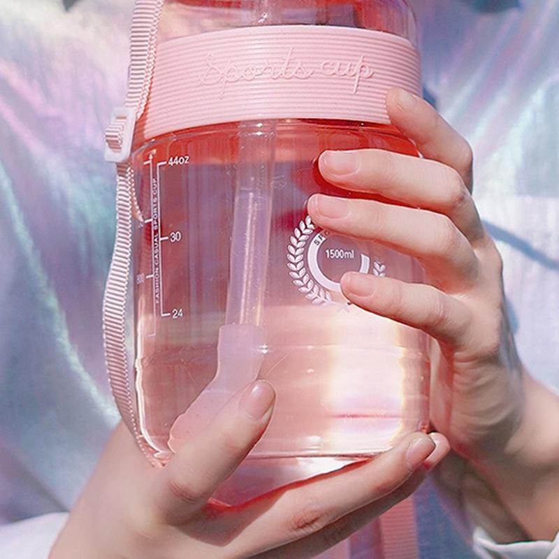 1.5L/2L Water Bottle Large Capacity BPA Free Bottles Sports Drinking Bottle Outdoor Portable Kettle