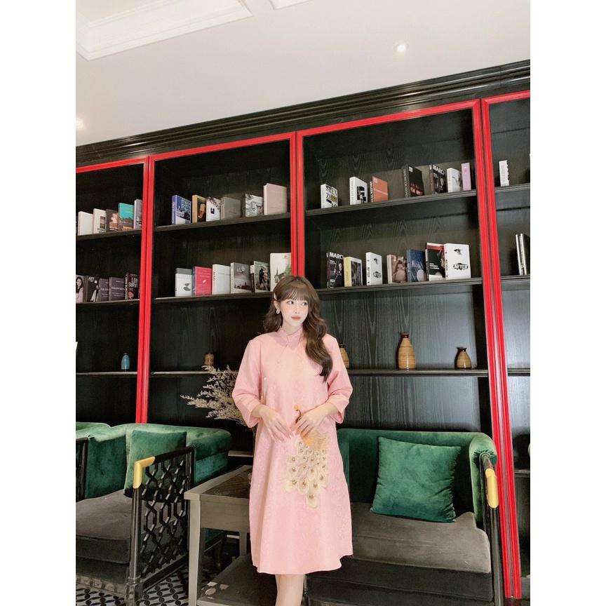 Váy bầu cách tân mẫu mới cho mẹ bầu diện tết cực xinh-Đầm bầu gấm họa tiết cho mẹ diện Tết và sự kiện