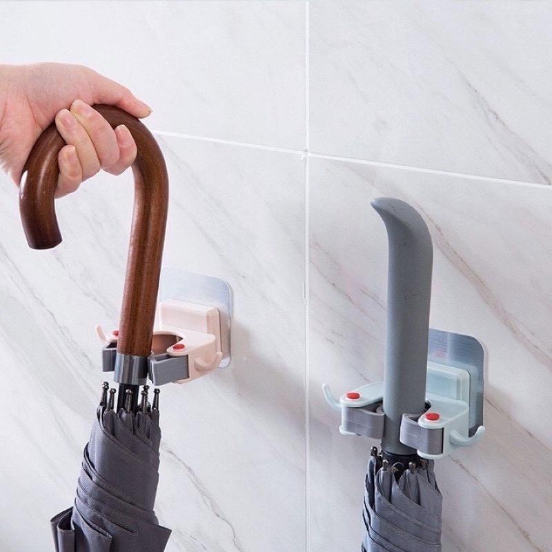 Móc dán tường treo chổi vật dụng gia đình, kẹp giữ chổi lau