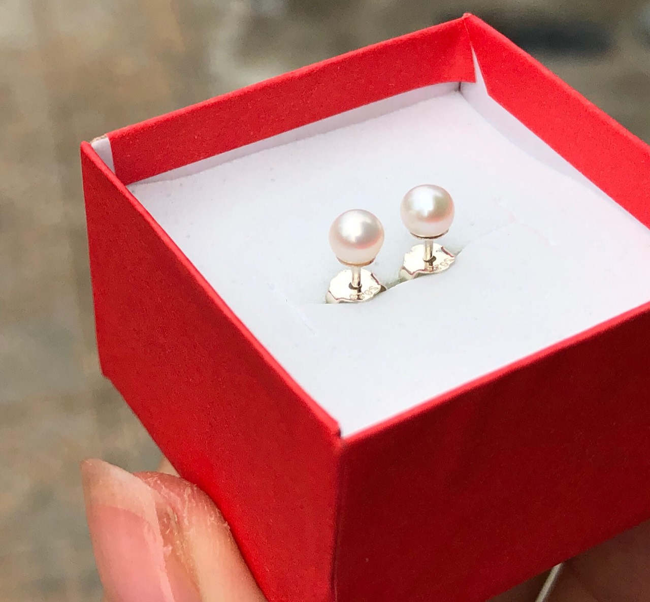 Hoa tai ngọc tròn cao cấp - ngọc hơn 3li màu trắng tự nhiên