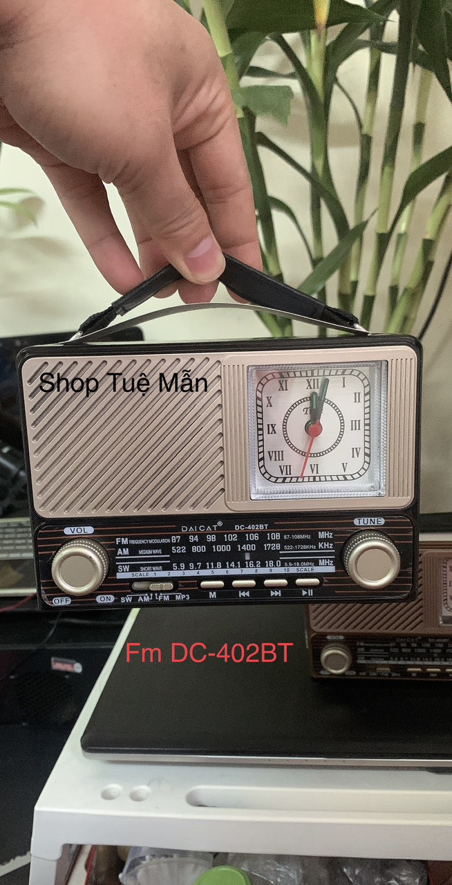 ĐÀI FM Radio Mẫu Mới DC-402BT CÓ ĐỒNG HỒ ,Nghe Nhạc Qua Usb,Thẻ nhớ FM/AM/SW quà tặng cho người thân yêu-Hàng Chính Hãng
