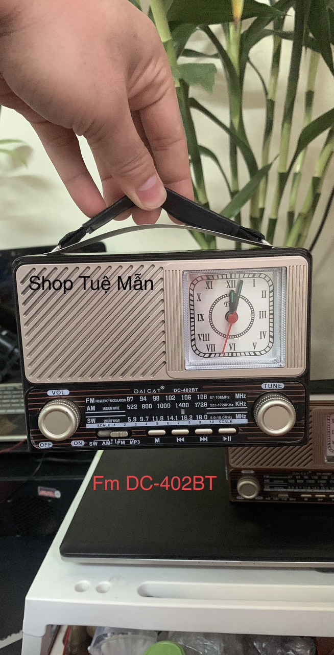 ĐÀI FM Radio Mẫu Mới DC-402BT CÓ ĐỒNG HỒ ,Nghe Nhạc Qua Usb,Thẻ nhớ  FM/AM/SW quà tặng cho người thân yêu-Hàng Chính Hãng