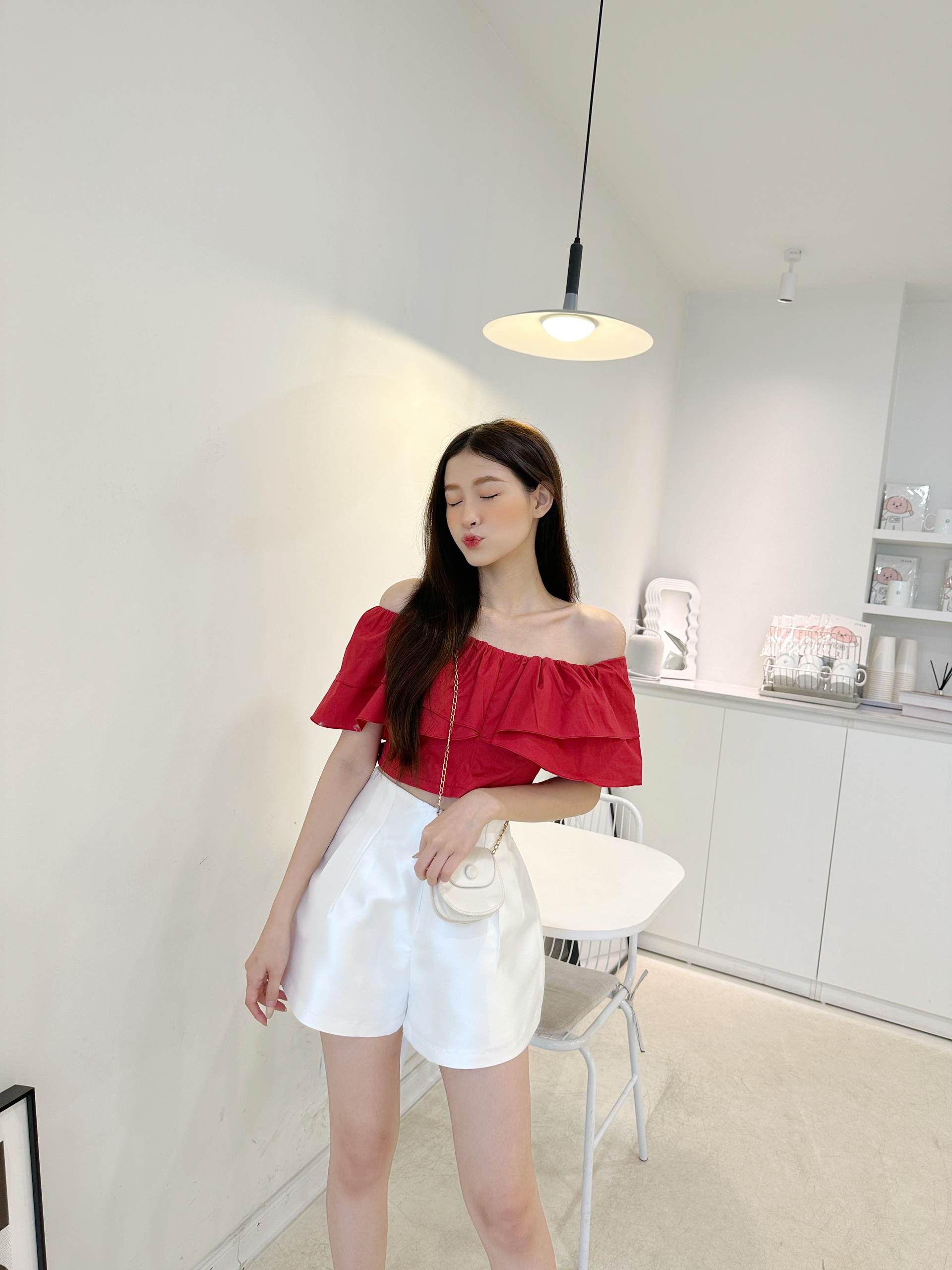 Hình ảnh YU CHERRY | Áo trễ vai nữ nhiều tầng cánh tay Tiered Off Top YA436