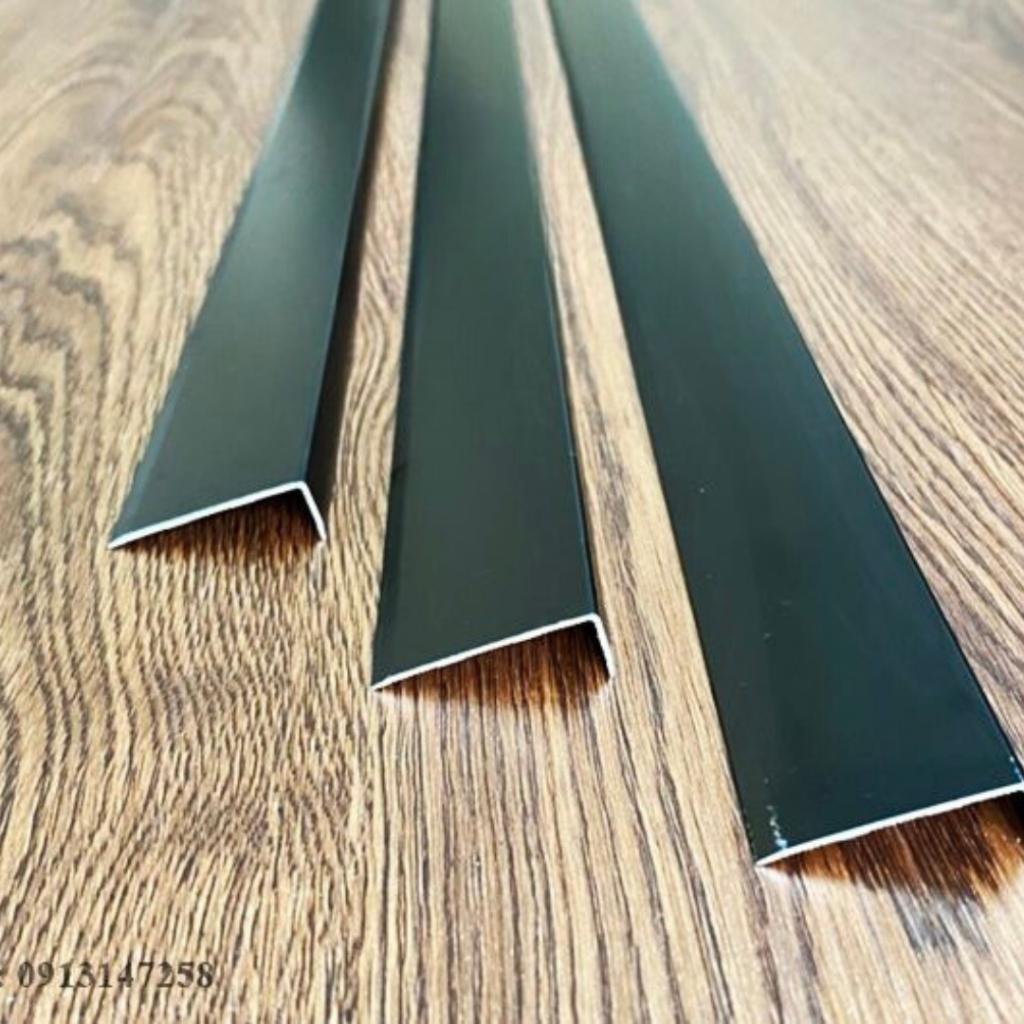 Nẹp nhôm L30x10, nẹp nhôm chữ L, nẹp L nhôm, nẹp kết thúc nhôm, nẹp trang trí sàn gỗ, nẹp cầu thang, dễ thi công dày 1li