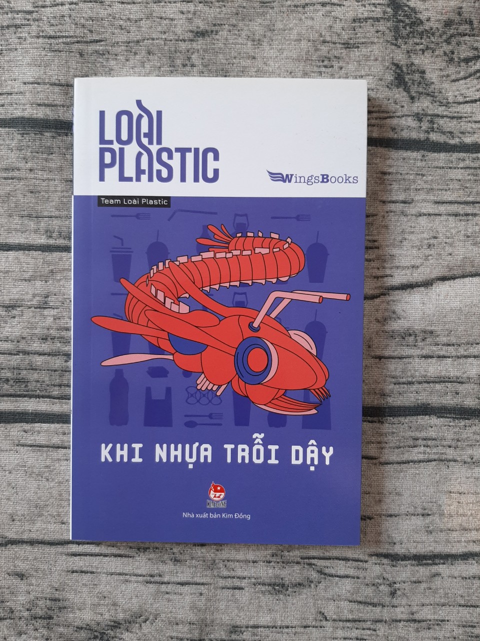 Loài Plastic - Khi Nhựa Trỗi Dậy