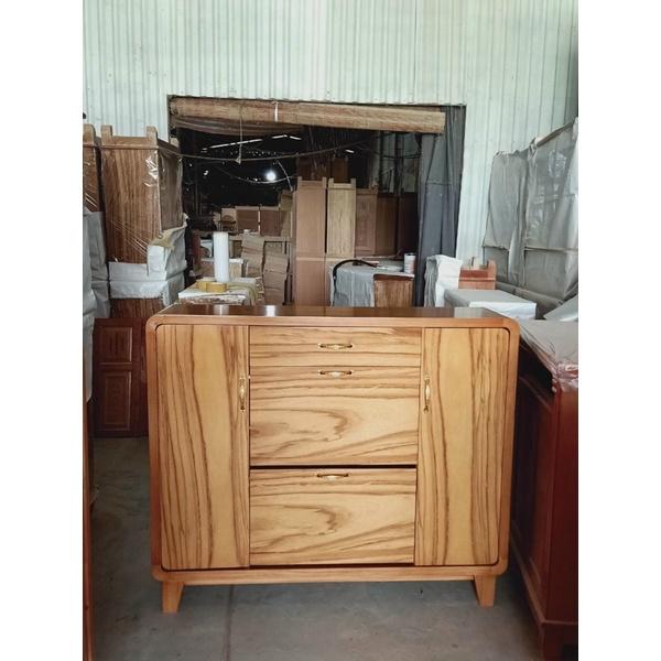 Mẫu tủ giày dép gỗ cao cấp, sang trọng