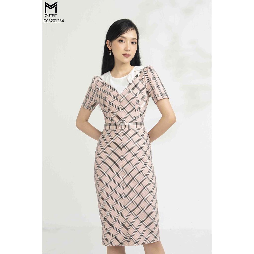 Đầm Ôm Kẻ Caro MMOutfit D03201234