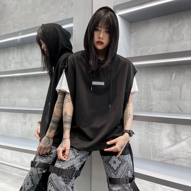 Áo hoodie sát nách phản quang