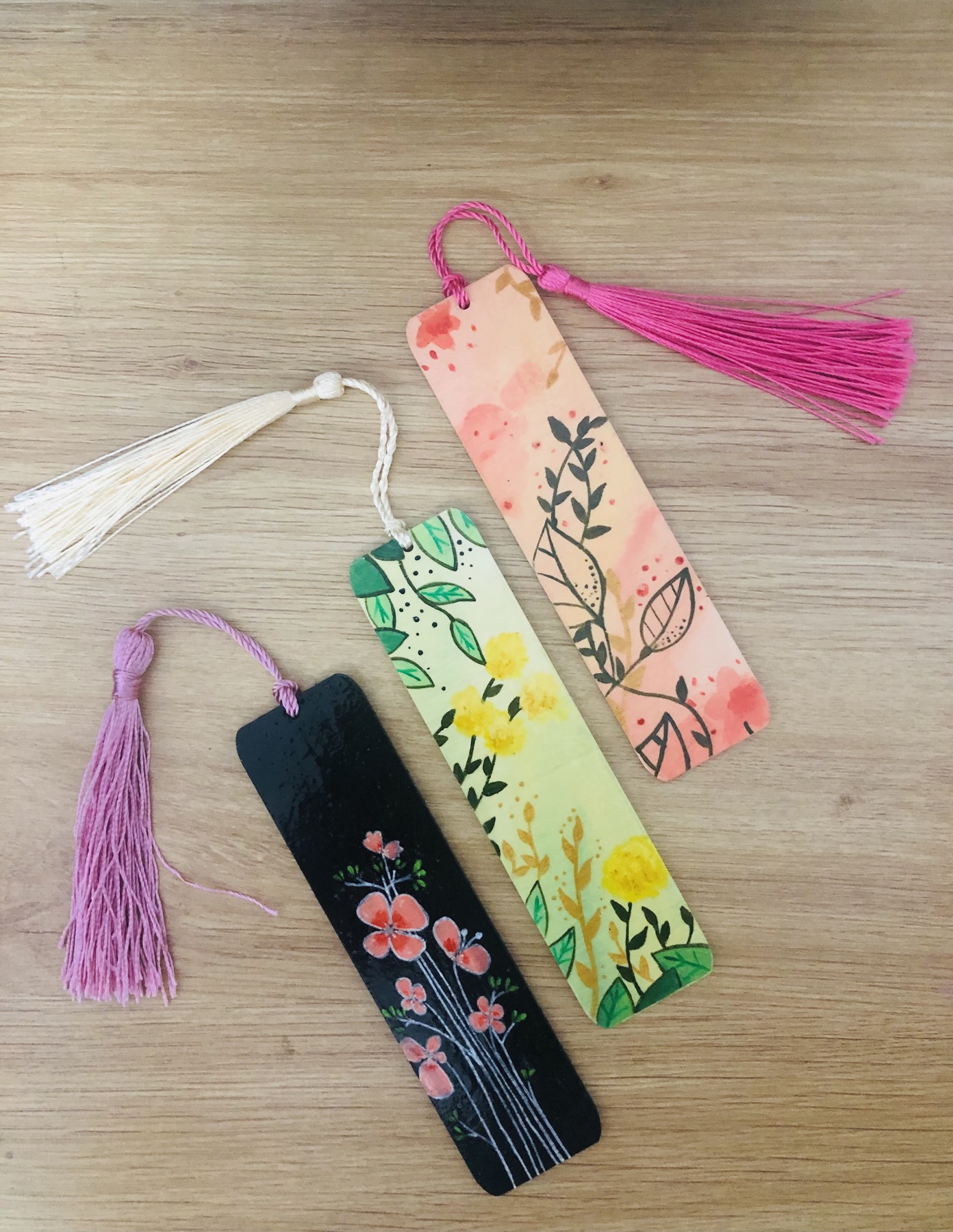 Bookmark Gỗ Handmade Nghệ Thuật - Bộ 3 cái - Tặng kèm 2 Bookmark Giấy