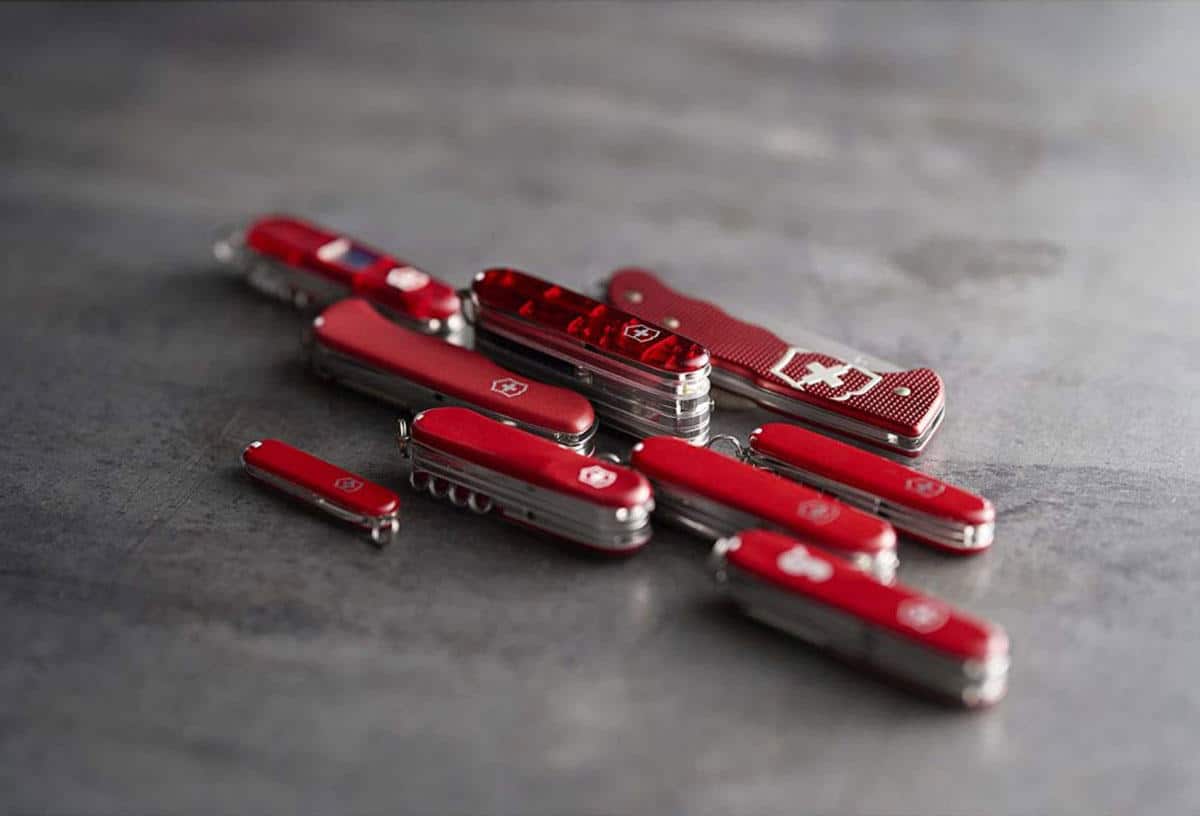 Dụng Cụ Đa Năng Victorinox Junior 09 2.4213.SKE Hàng chính hãng