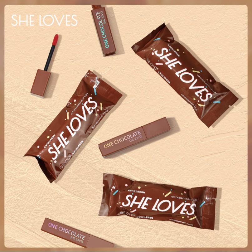 Son kem lì She Loves Silky Chocolate Lip Gloss 2ml