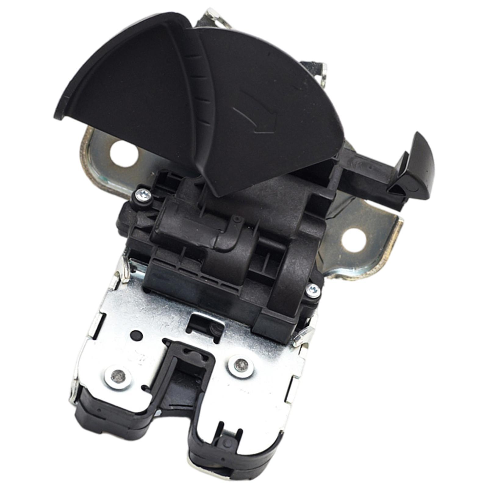 Rear Tailgate Lock 5C6827505   Lock    2011-2018