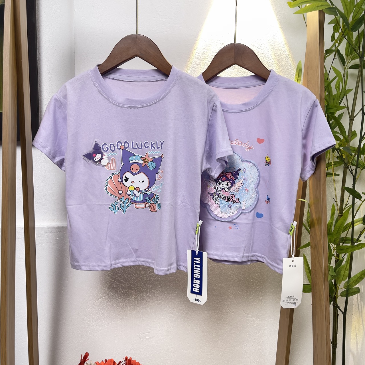 Áo thun bé gái cộc tay 3-8 tuổi hình kuromi lật cườm phát sáng vải cotton co giãn thấm hút mồ hôi kiểu dáng thời trang