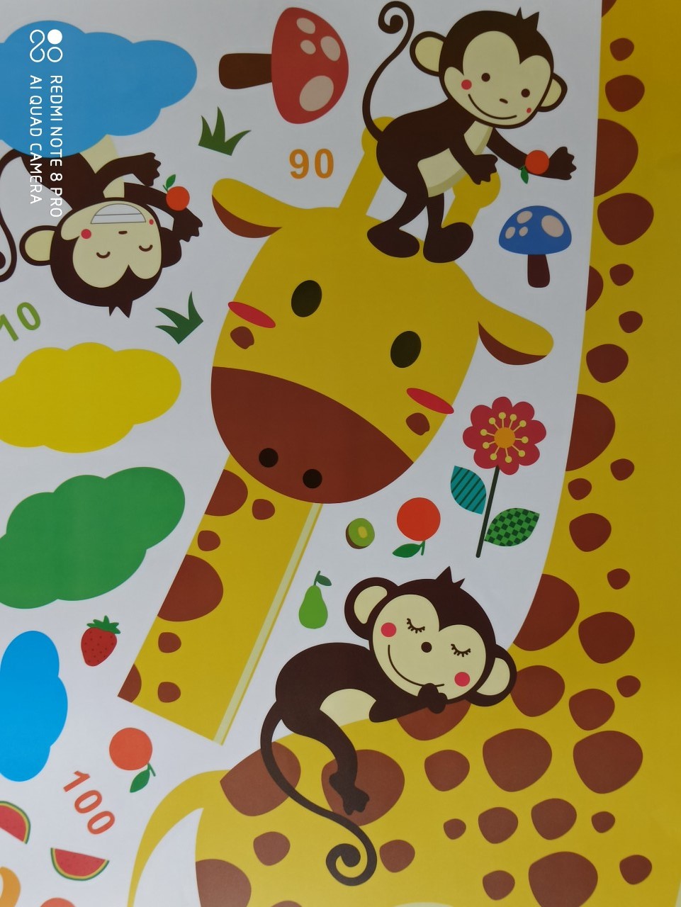 Decal hình dán tường 3D trang trí hươu cao cổ thước đo chiều cao cho bé