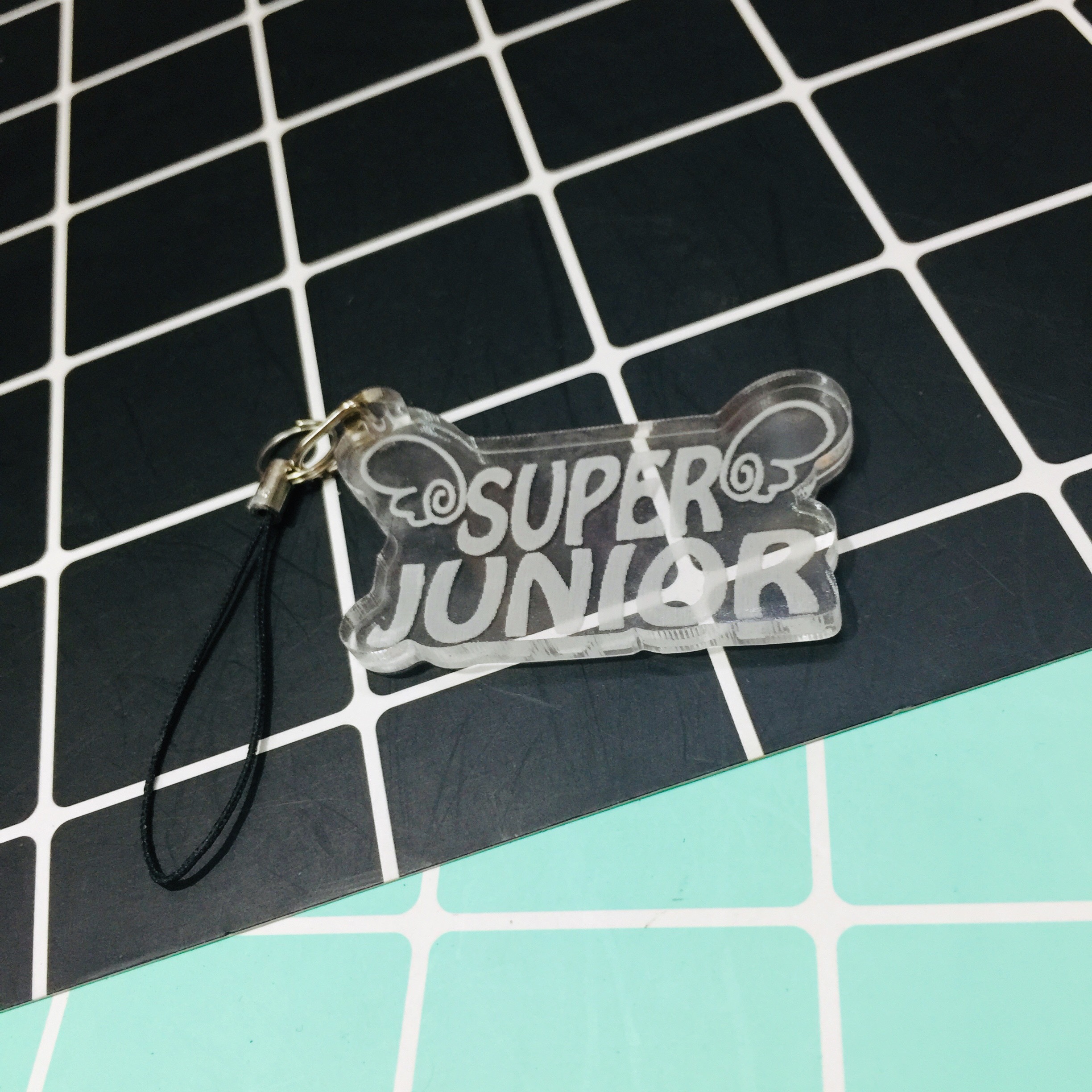 MÓC KHOÁ SUPER JUNIOR COMBO 5 MÓC KHÁC NHAU