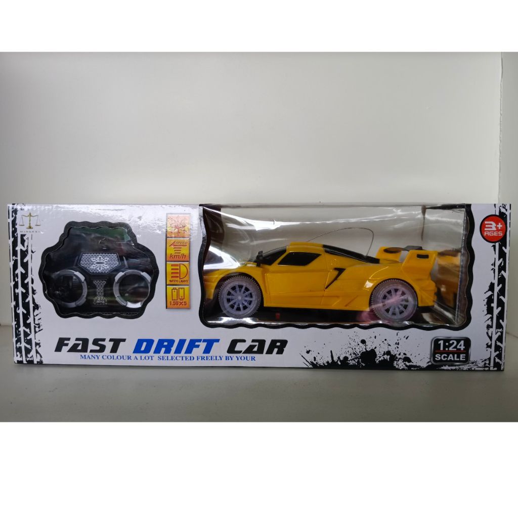 Đồ chơi xe ô tô điều khiển, xe điều khiển 4 chiều, có đèn led. TL: 1.24- FAST DRIFT CAR