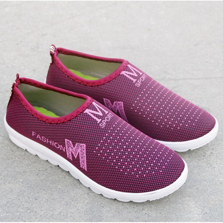 Giày vải lười màu hồng lem màu lẻ size 38,39,40,41