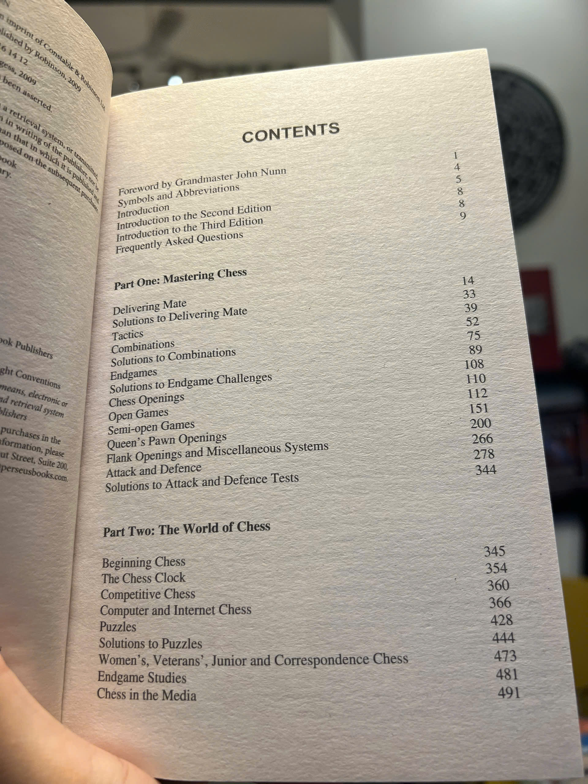 Sách - The Mammoth Book of Chess by Graham Burgess | Nonfiction / Games / Ngoại văn / Cờ vua