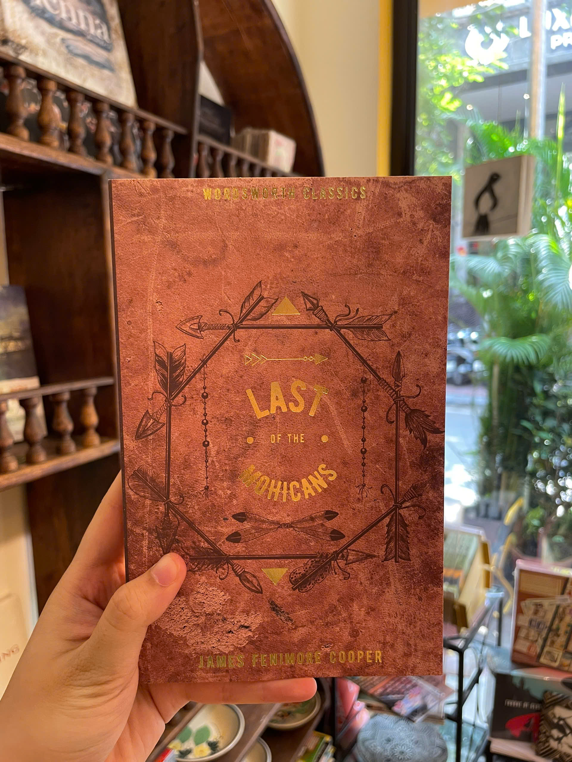 Sách - Last of the Mohicans by James Fenimore Cooper - Classics/Fiction book in English - Ngoại Văn