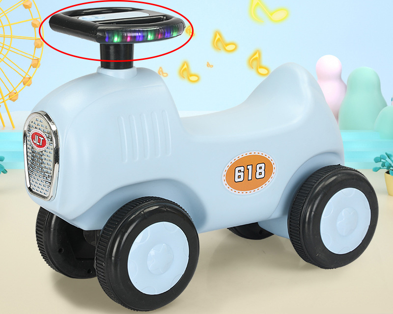 Chòi chân 4 bánh cho bé có đèn nhạc BABY PLAZA CC618-01