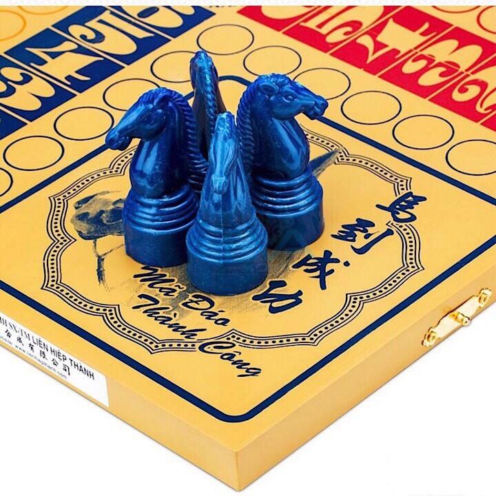 Cờ Cá Ngựa KHỔNG LỒ-HCM Size Lớn, Bàn cờ là hộp đựng, Quân cờ kêu leng leng, Cả nhà cùng vui.