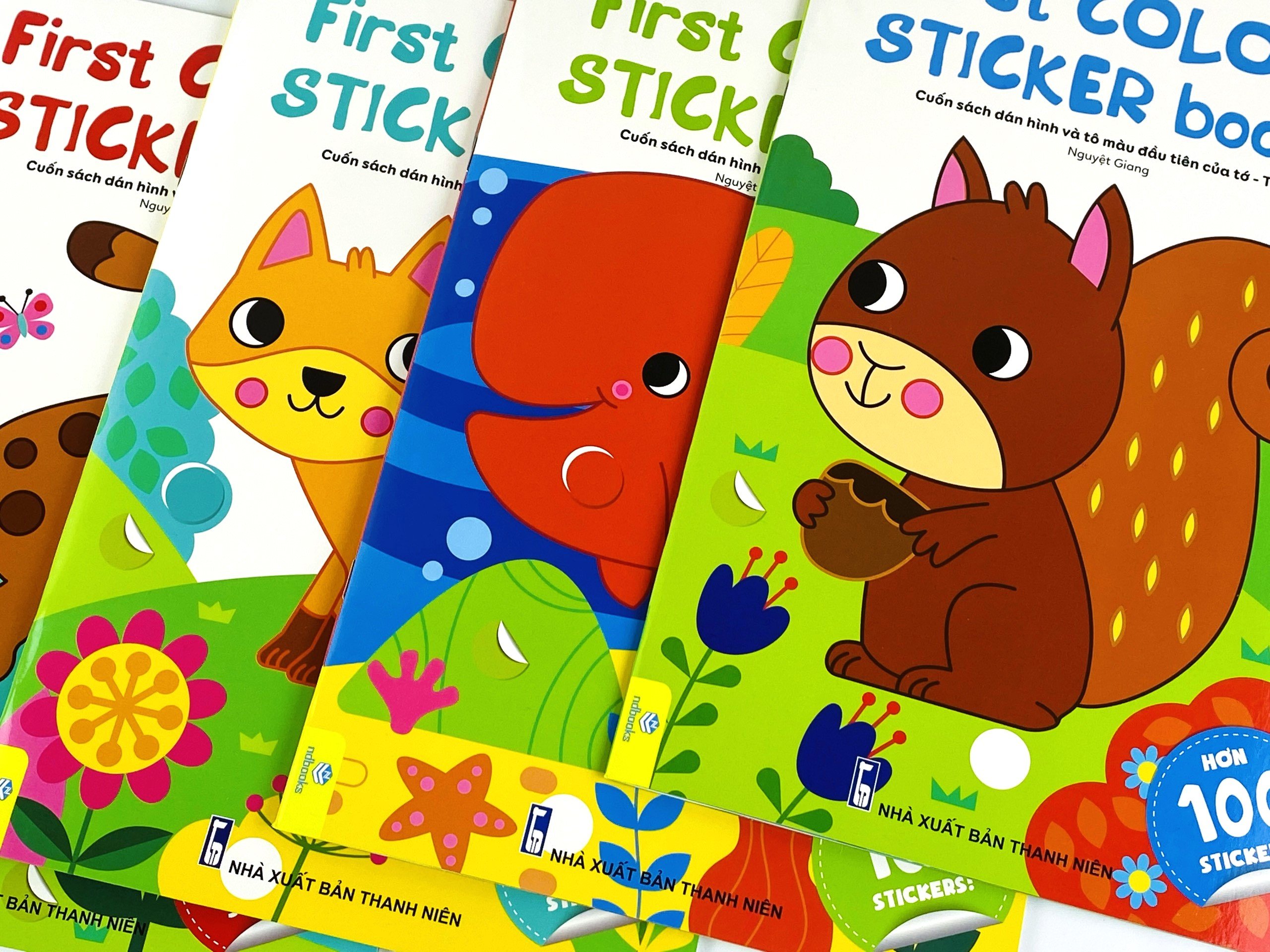 Sách - First Color & Sticker Book - Cuốn Sách Dán Hình Và Tô Màu Đầu Tiên Của Tớ - ndbooks