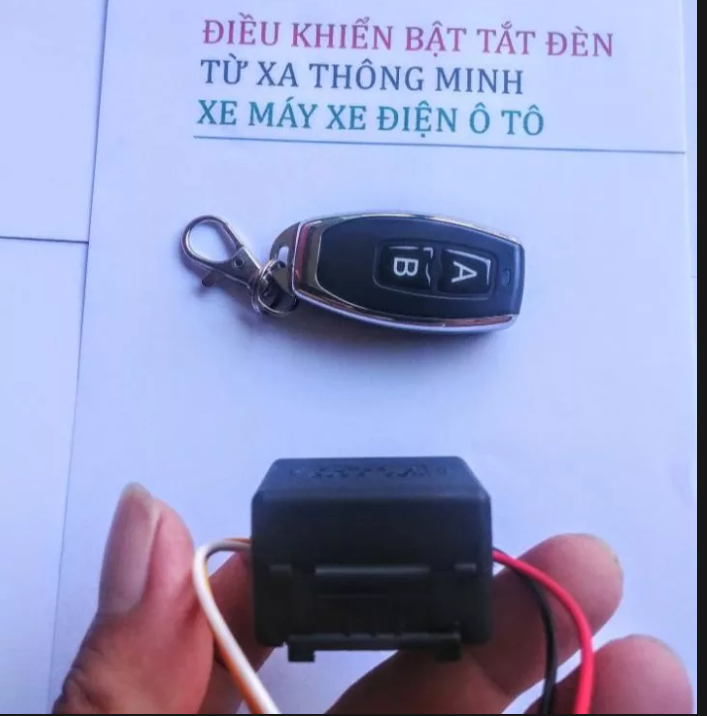 1 bộ mạch điều khiển bật tắt đèn xe máy ôtô xe điện từ xa hoặc cho các thiết bị điện khác hàng chất lượng tốt