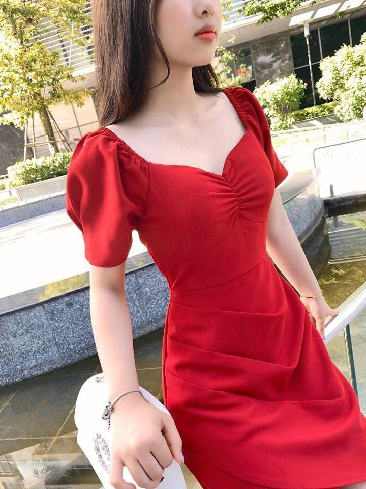 Đầm đỏ cổ tim nhúm ngực dáng xòe thiết kế sang trọng chất Mango Nhật mềm mịn, thoáng vải, được thiết kế dày vừa phải đứng form dáng  V1515