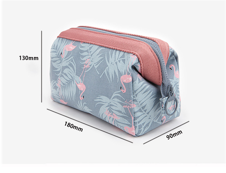 Túi đựng mỹ phẩm hoa văn Brahma Flamingo-Giao màu , họa tiết ngẫu nhiên - Hàng chính hãng