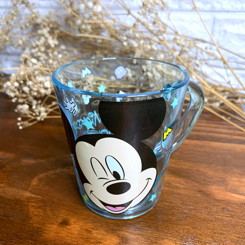 Ly quai cầm tay trong suốt hình chuột Mickey màu xanh siêu cute cho bé trai 260ml - 58VNDM2490