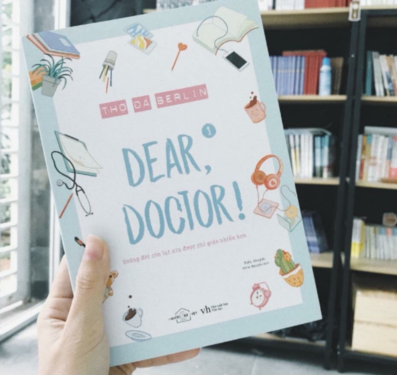 Combo Dear, Doctor (Trọn Bộ 2 tập) - Bản Bặc Biệt Tặng 4 Postcard Siêu Xinh