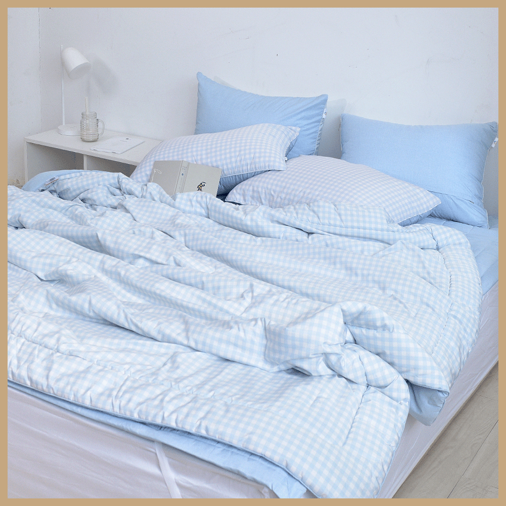 Chăn Chần Bông ARIZE Vải Microfiber Họa Tiết Caro 2mx2.3m