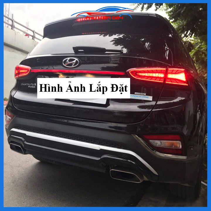 Ốp tay cốp sau có đèn led Santafe 2019-2020-2021 ánh sáng đỏ trang trí xe