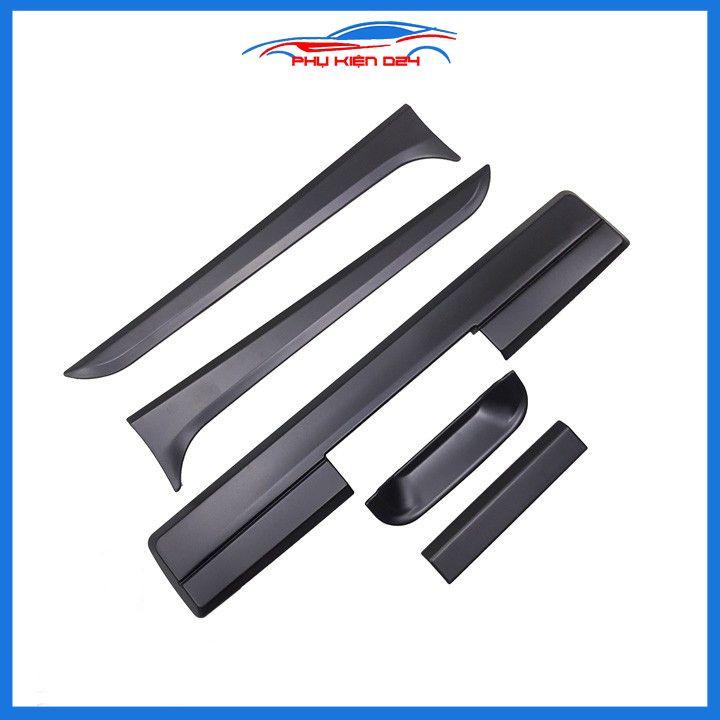 Ốp tay mở cốp mạ Triton 2019-2020-2021, 2016-2017-2018 hai màu đen, mạ crom trang trí xe chống va đập hiệu quả
