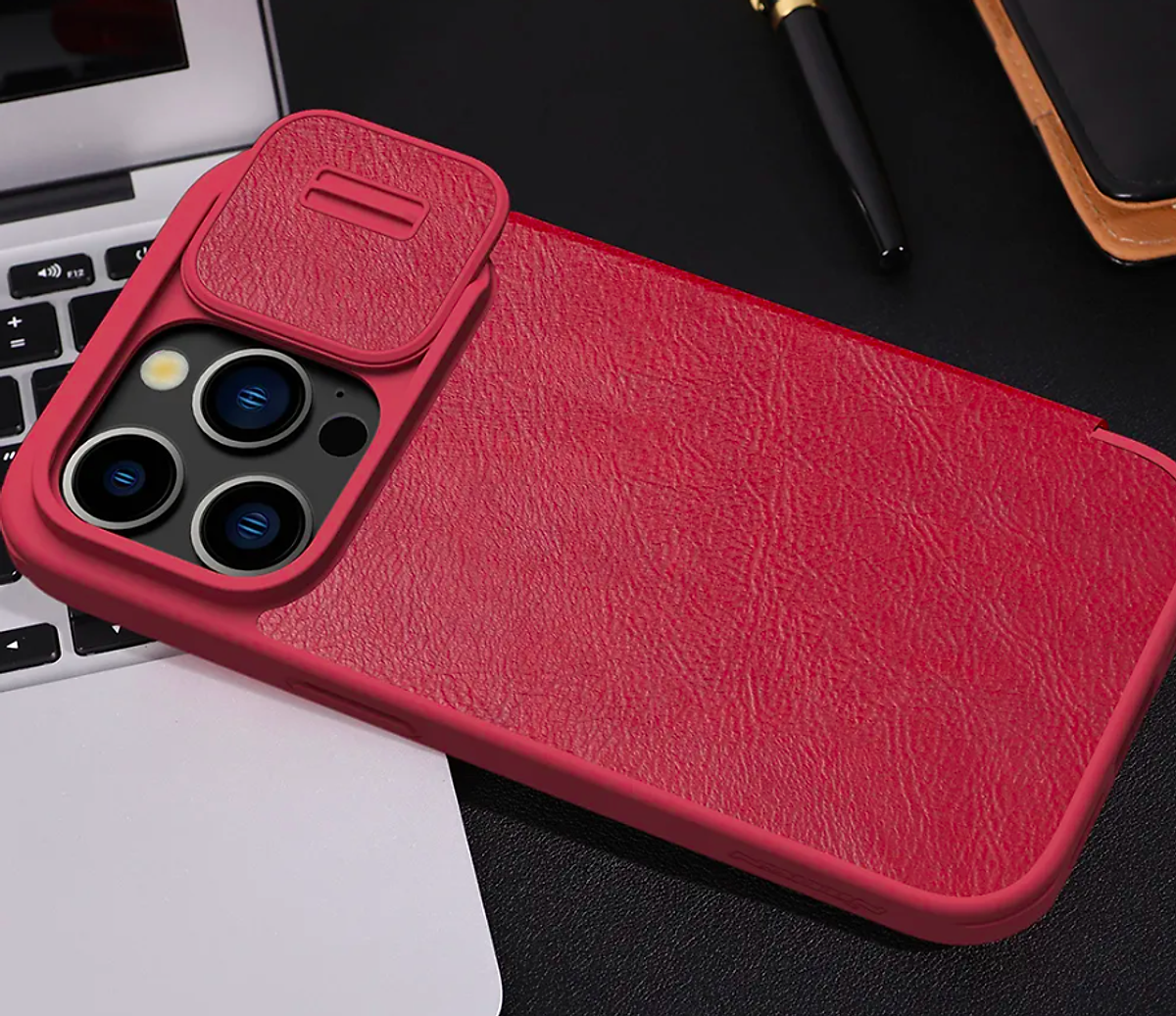 Bao da dành cho iPhone 15 Pro Max, 15 Pro hàng chính hãng Nillkin QIN có nắp trượt bảo vệ camera - Hàng nhập khẩu
