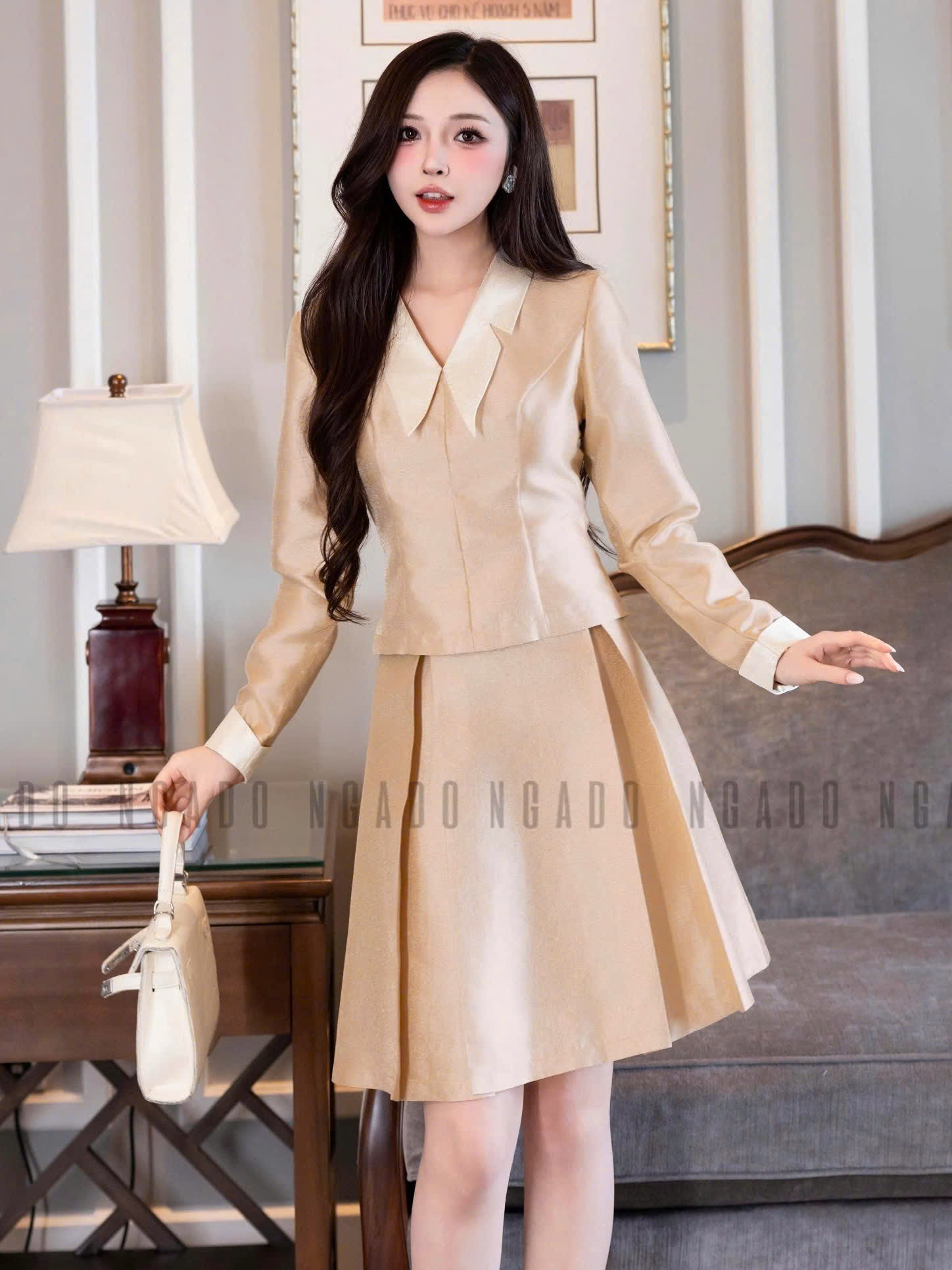 Set áo váy nude phối cổ trắng NGADO , set áo kèm chân váy