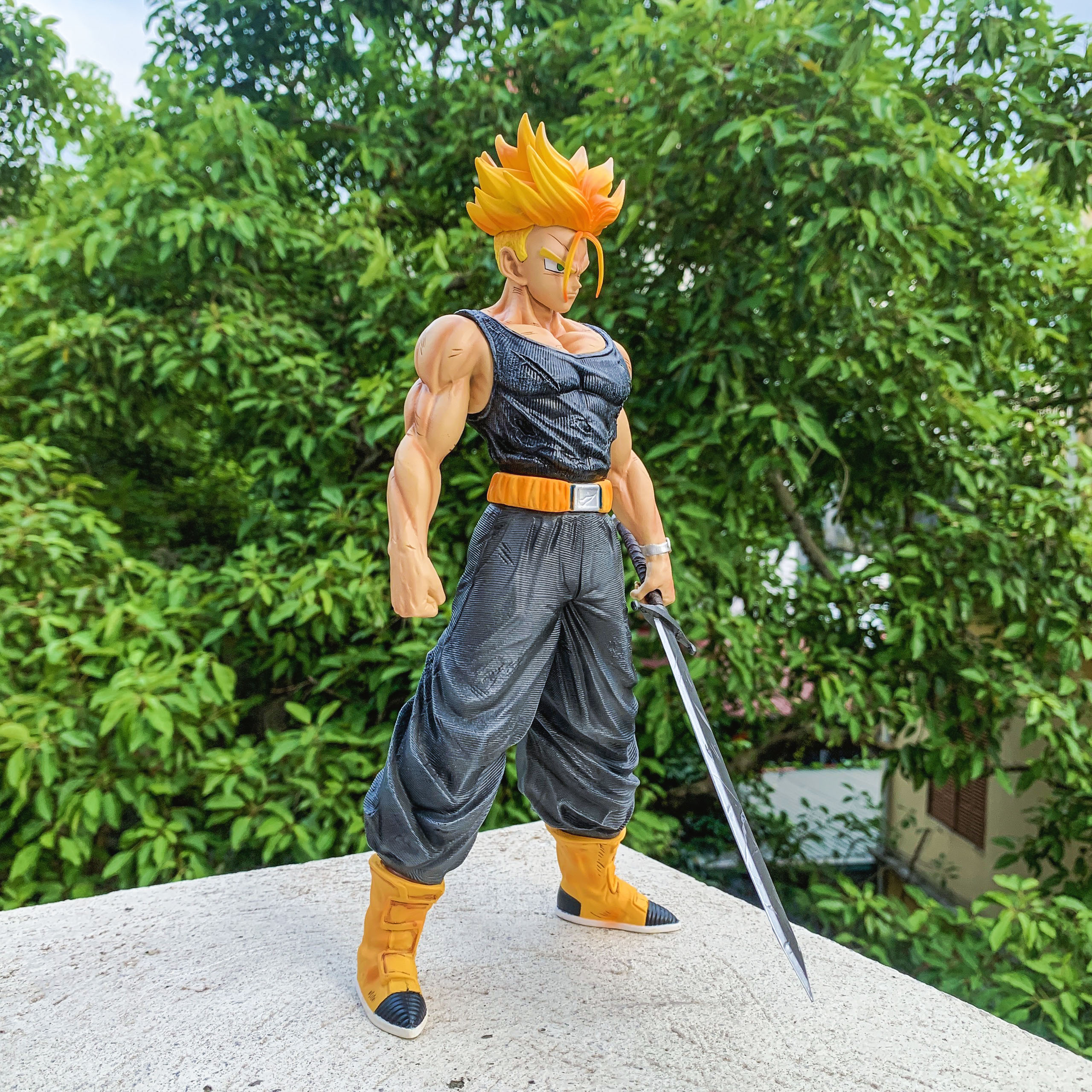 Mô hình trunks super saiyan 2 siêu nét
