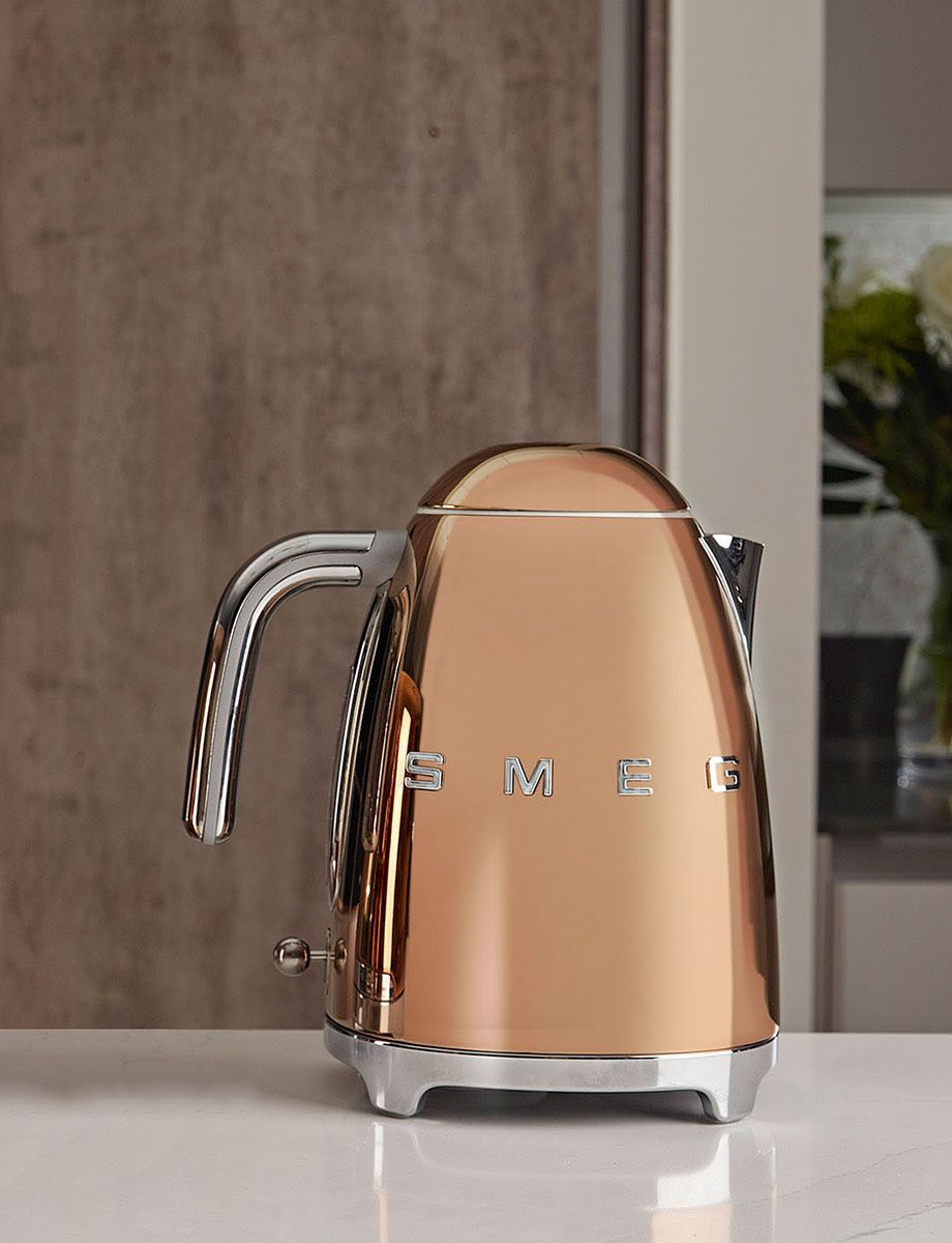 Ấm siêu tốc SMEG KLF03 Hàng Nhập Khẩu