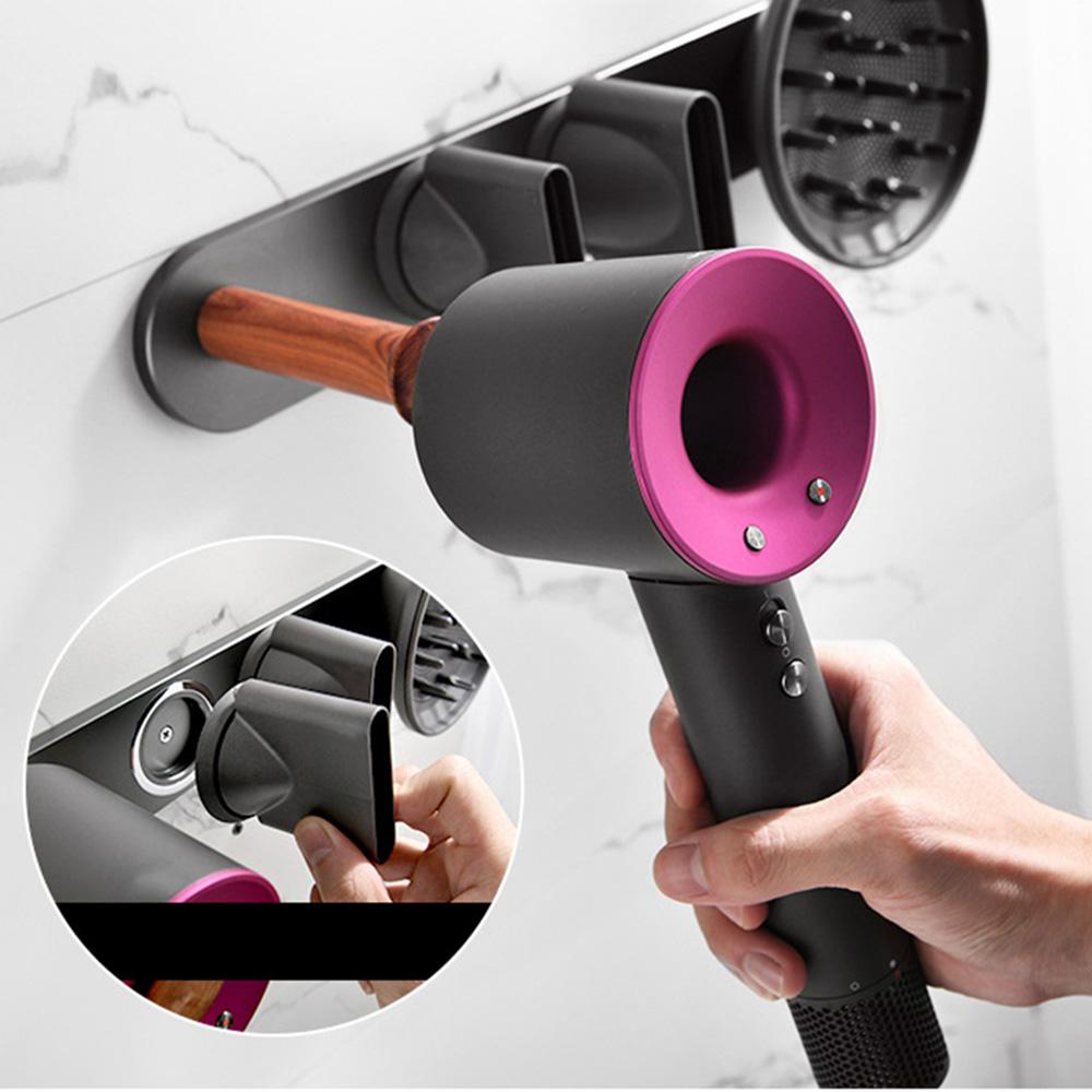 Gậy gôn với Báng cầm chính xác bằng cao su cung cấp vị trí đặt tay và ngón tay thích hợp để cầm nắm chính xác